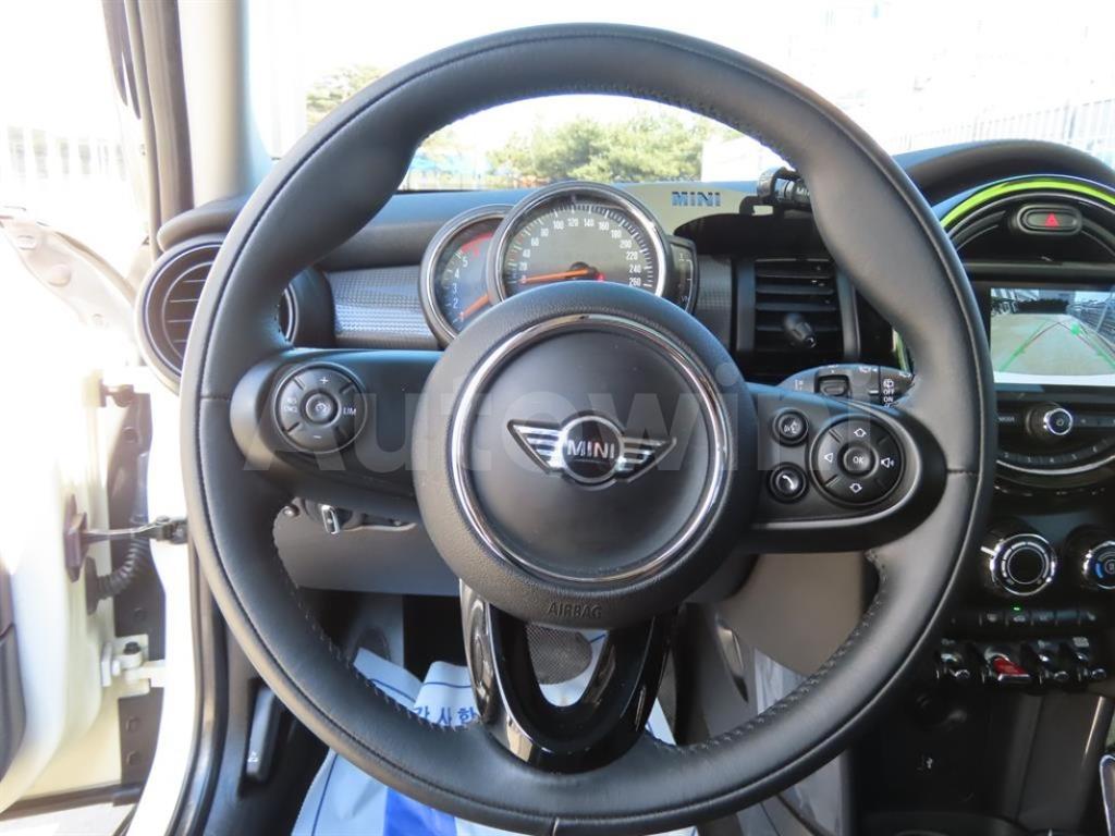 2019 MINI COOPER 5DOORS D 1.5 - 10
