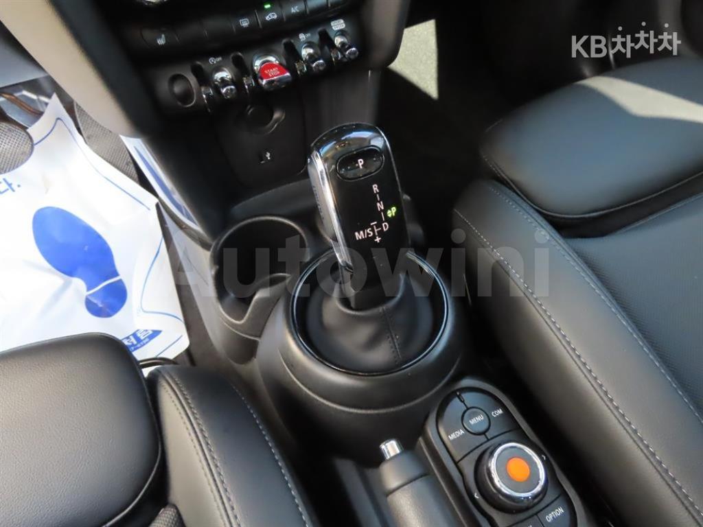 2019 MINI COOPER 5DOORS D 1.5 - 11