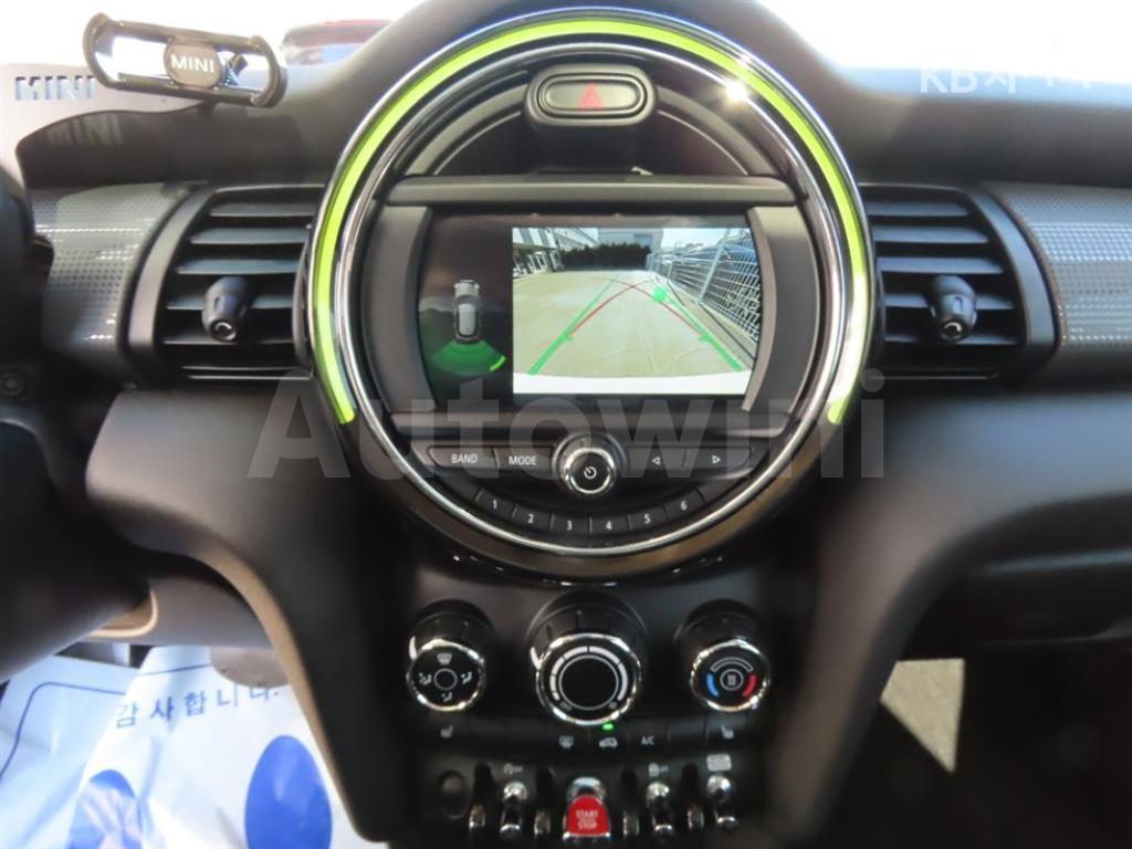 2019 MINI COOPER 5DOORS D 1.5 - 14
