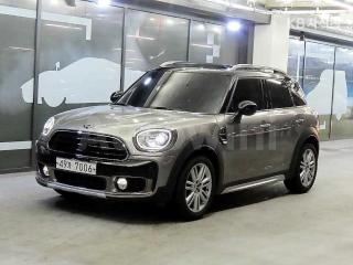 WMWYU9101K3H02002 2019 MINI COOPER COUNTRYMAN D ALL4 2.0 HIGH TRIM-1