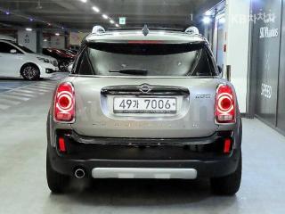 WMWYU9101K3H02002 2019 MINI COOPER COUNTRYMAN D ALL4 2.0 HIGH TRIM-4