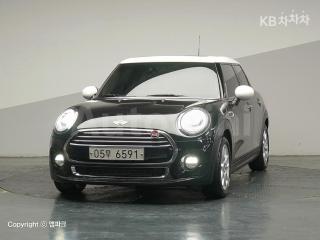 WMWXU1103H2F12715 2017 MINI COOPER 5DOORS 1.5 HIGH트림-0