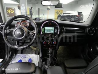 WMWXU1103H2F12715 2017 MINI COOPER 5DOORS 1.5 HIGH트림-5