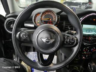 2017 MINI COOPER 5DOORS 1.5 HIGH트림 - 8