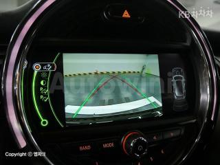 2017 MINI COOPER 5DOORS 1.5 HIGH트림 - 15