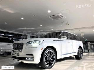 5LM5J9XC6MGL01269 2021 LINCOLN AVIATOR 3.0 V6 BLACK LABEL-1