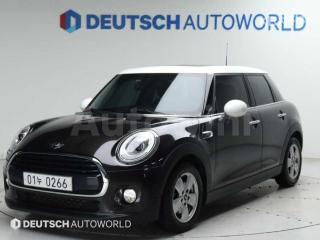 WMWXT3109G2C96690 2016 MINI COOPER 5DOORS D 1.5 미드트림-0