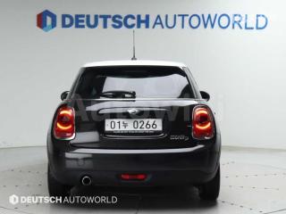 WMWXT3109G2C96690 2016 MINI COOPER 5DOORS D 1.5 미드트림-3