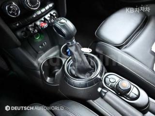 2016 MINI COOPER 5DOORS D 1.5 미드트림 - 9
