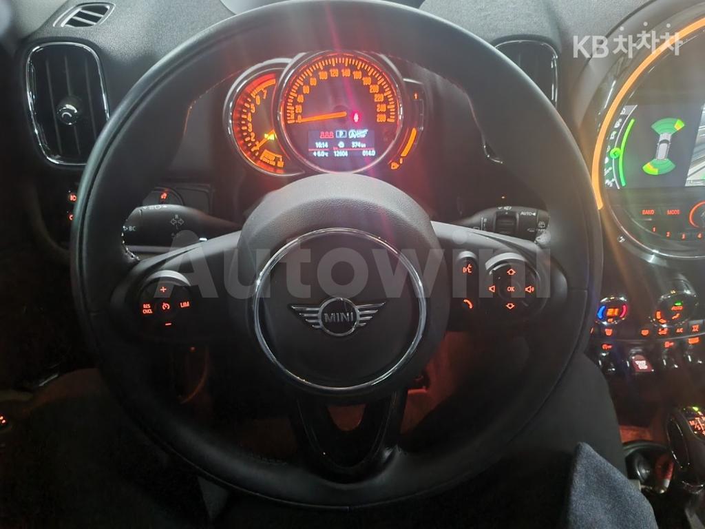 2019 MINI COOPER COUNTRYMAN 1.5 COOPER HIGHTRIM - 9