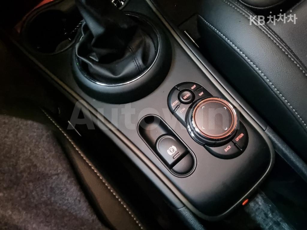 2019 MINI COOPER COUNTRYMAN 1.5 COOPER HIGHTRIM - 15