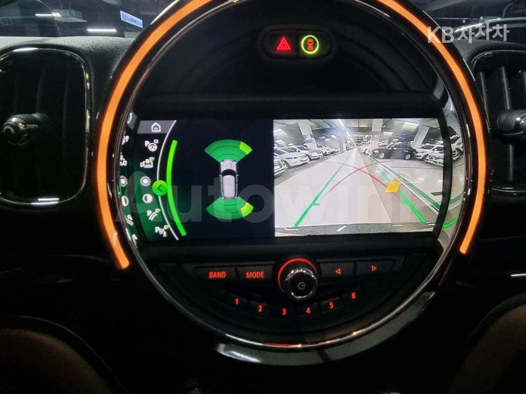 2019 MINI COOPER COUNTRYMAN 1.5 COOPER HIGHTRIM - 12
