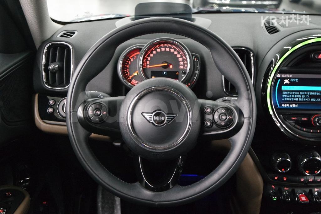 2019 MINI COOPER COUNTRYMAN 1.5 COOPER HIGHTRIM - 14