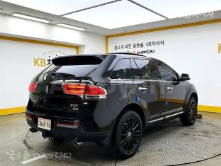 2LMDJ8JK5DBL47180 2013 LINCOLN MKX 3.7 AWD-2