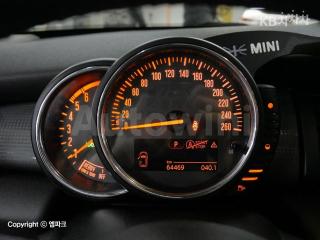 2015 MINI COOPER 3DOORS D 1.5 미드트림 - 7