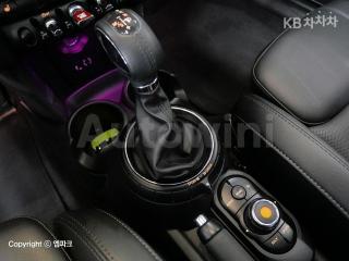 2015 MINI COOPER 3DOORS D 1.5 미드트림 - 12