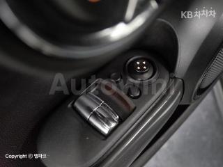 2015 MINI COOPER 3DOORS D 1.5 미드트림 - 17