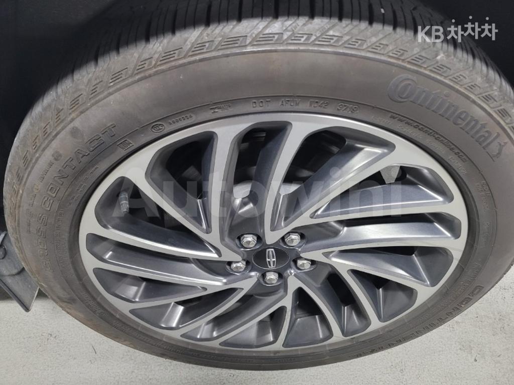 2020 LINCOLN NAUTILUS 2.7 GASOLINE 201A - 20
