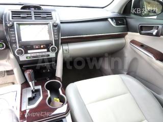 2012 TOYOTA CAMRY 2.5 XLE - 10