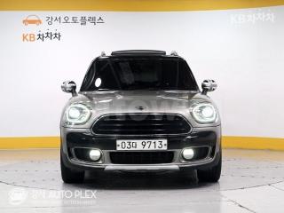 WMWYU1100J3E83582 2018 MINI COOPER CLUBMAN 2.0 COOPER D HIGH TRIM-1