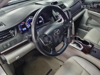 2013 TOYOTA CAMRY 2.5 XLE - 11