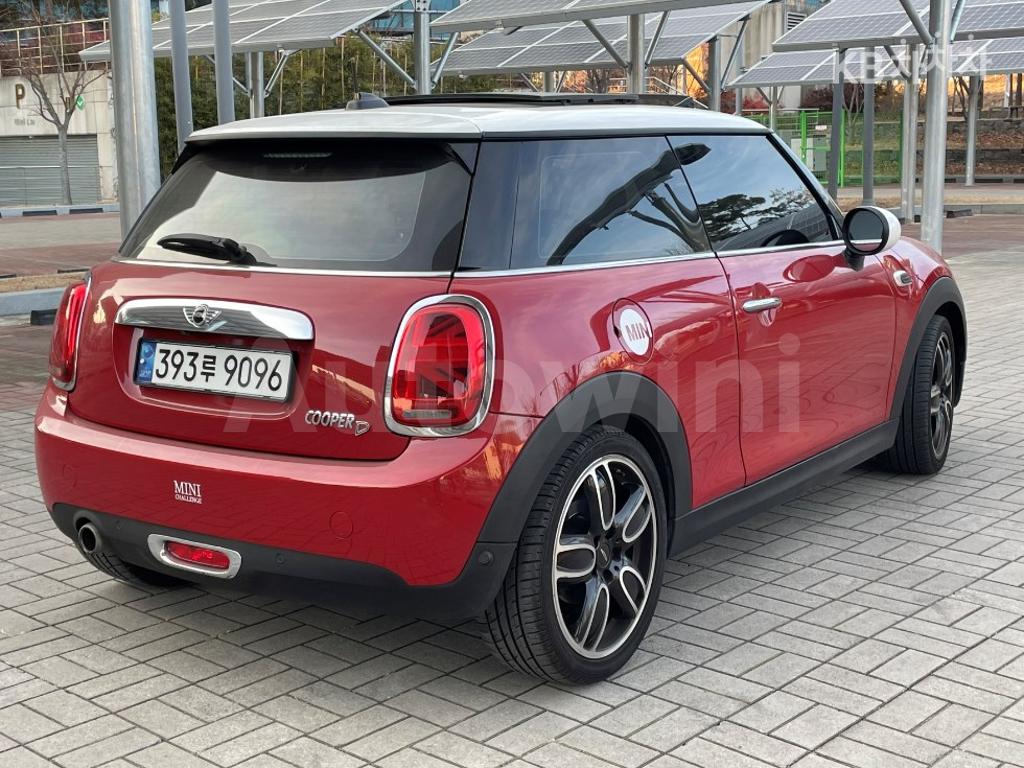 WMWXN3105G2A94696 2016 MINI COOPER 3DOORS D 1.5 미드트림-5