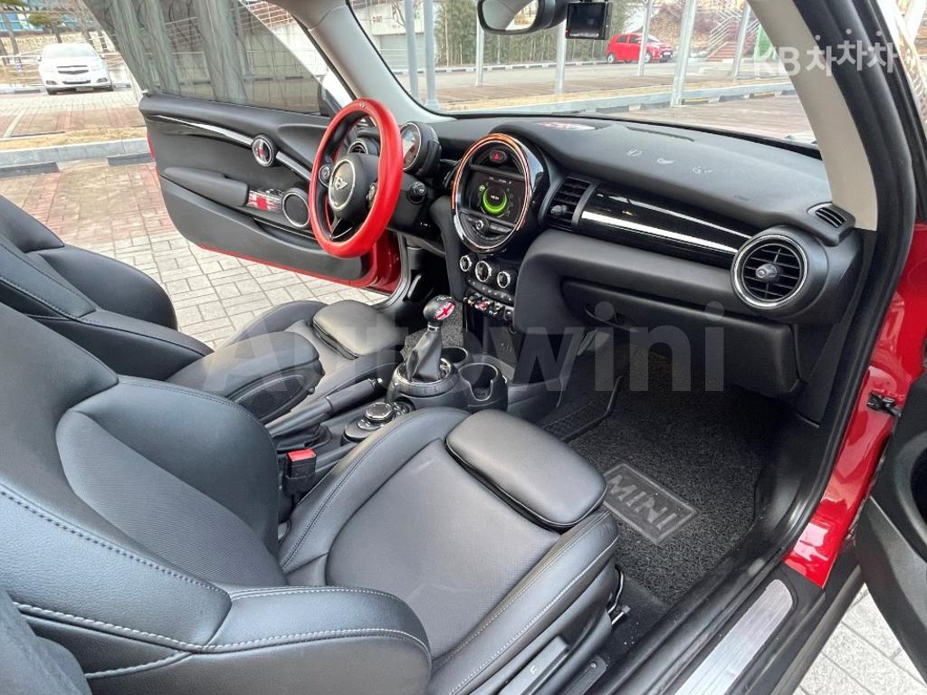 2016 MINI COOPER 3DOORS D 1.5 미드트림 - 8