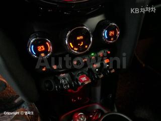 2020 MINI  CONVERTIBLE S 2.0 - 13