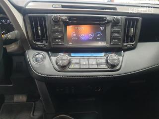 2018 TOYOTA RAV4 2.5 2WD - 9