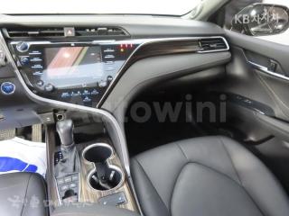 2018 TOYOTA CAMRY 2.5 HYBRID XLE - 10