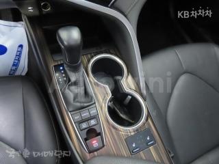 2018 TOYOTA CAMRY 2.5 HYBRID XLE - 15