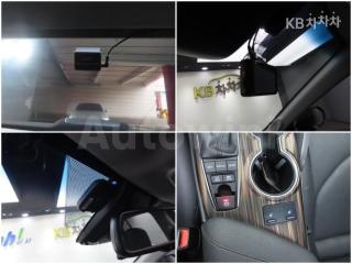 2018 TOYOTA CAMRY 2.5 HYBRID XLE - 19