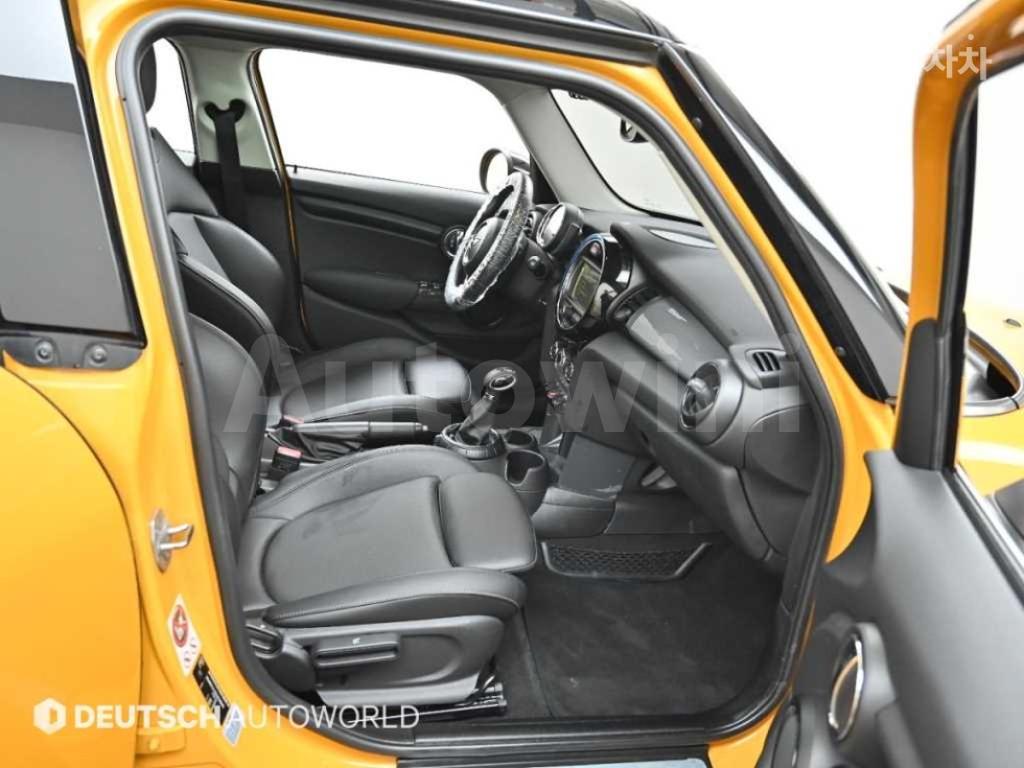 2016 MINI COOPER 5DOORS 1.5 미드트림 - 10