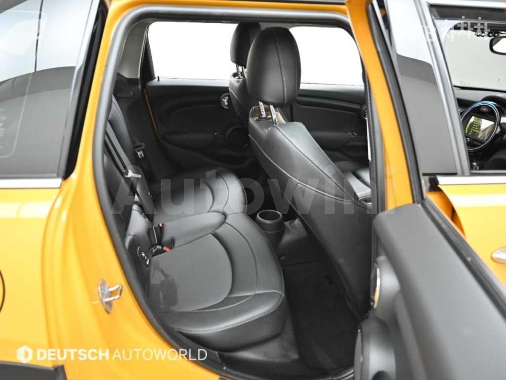 2016 MINI COOPER 5DOORS 1.5 미드트림 - 12