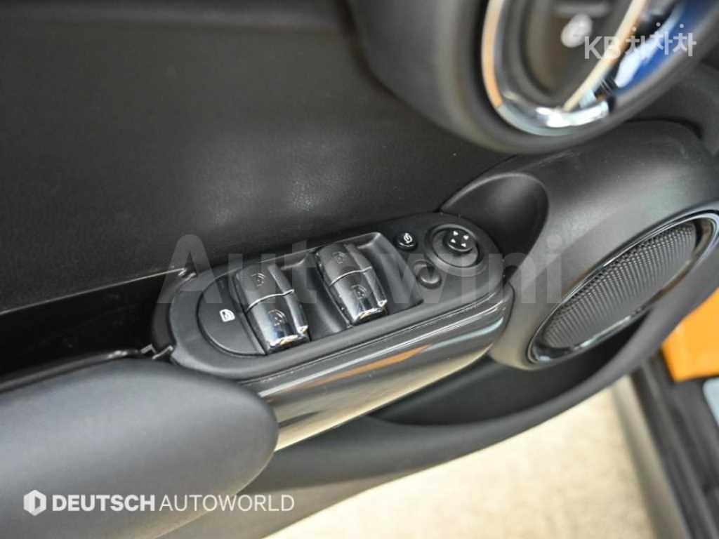 2016 MINI COOPER 5DOORS 1.5 미드트림 - 18