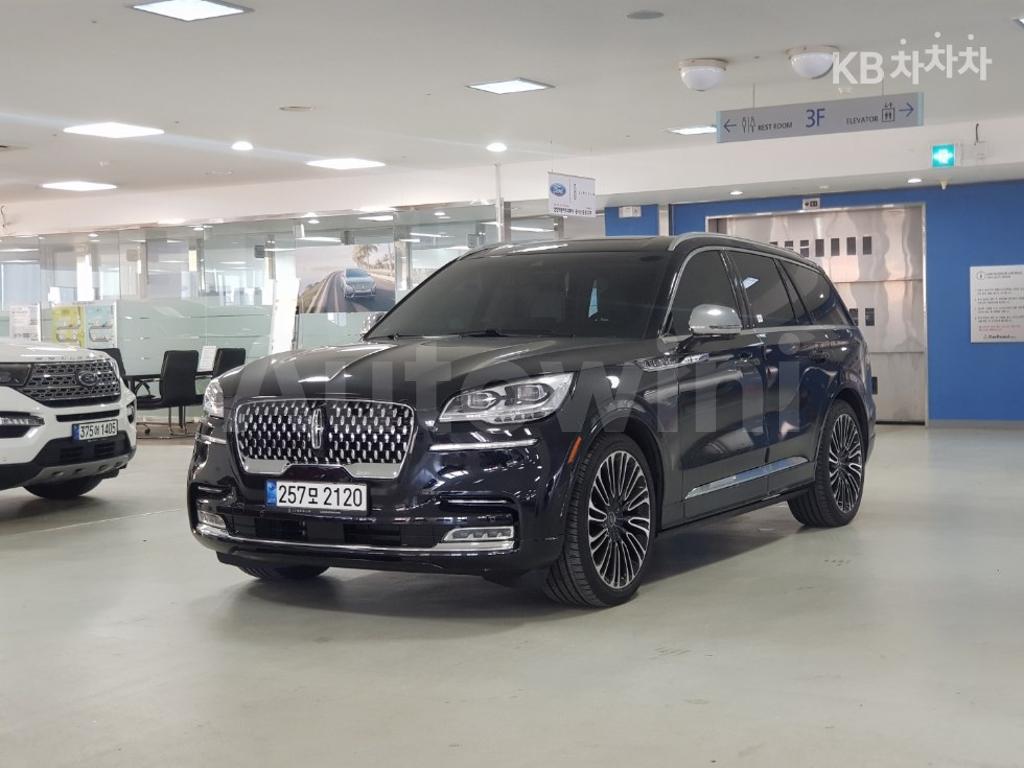 5LM5J9XC9MGL01251 2021 LINCOLN AVIATOR 3.0 V6 BLACK LABEL-1