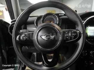2018 MINI COOPER 5DOORS D 1.5 - 8