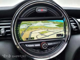 2016 MINI COOPER 5DOORS 1.5 BASIC - 12