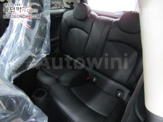 2017 MINI COOPER 3DOORS D 1.5 HIGH트림 - 9