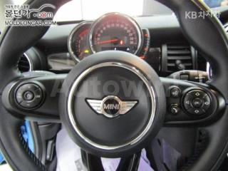 2017 MINI COOPER 3DOORS D 1.5 HIGH트림 - 10