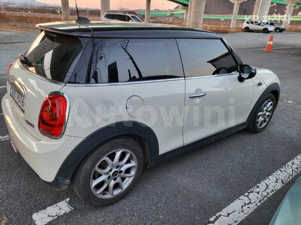 WMWXP5106H2F93305 2017 MINI COOPER 3DOORS 1.5 HIGH트림-3