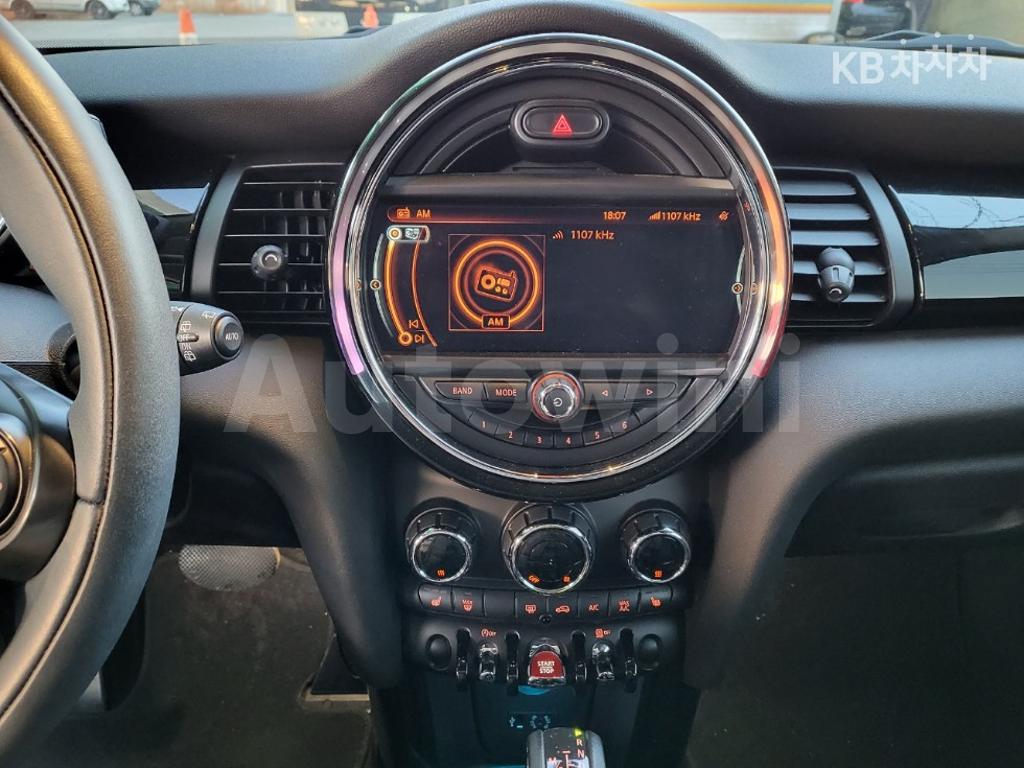 WMWXP5106H2F93305 2017 MINI COOPER 3DOORS 1.5 HIGH트림-4