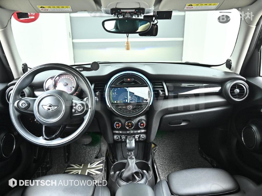 2015 MINI COOPER 5DOORS D 1.5 - 7