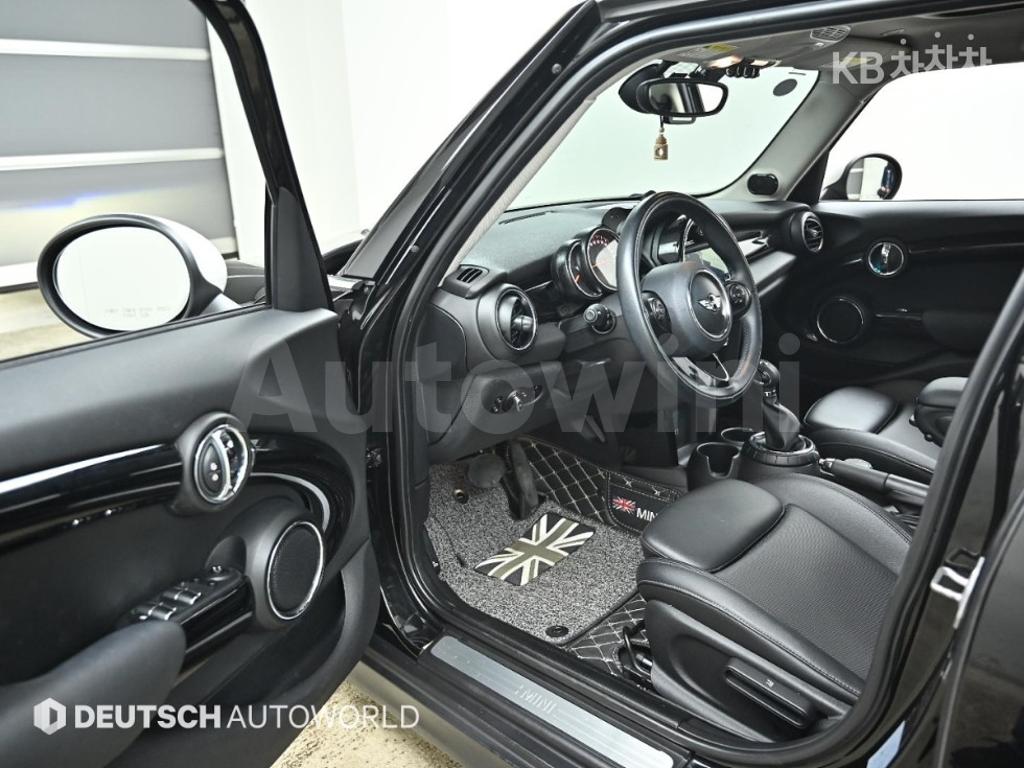 2015 MINI COOPER 5DOORS D 1.5 - 11