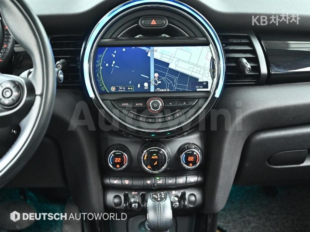 2015 MINI COOPER 5DOORS D 1.5 - 14
