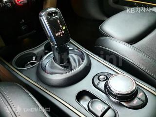 2018 MINI COOPER COUNTRYMAN D ALL4 2.0 HIGH TRIM - 14