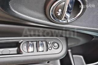 2019 MINI COOPER CLUBMAN 1.6 일반형(08~) - 17