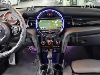 2016 MINI COOPER 5DOORS 1.5 HIGH트림 - 11
