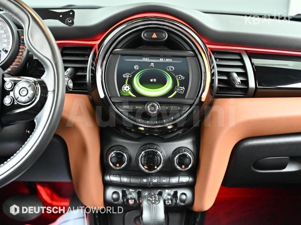 2017 MINI COOPER 5DOORS 1.5 FINE LEATHER EDITION - 14
