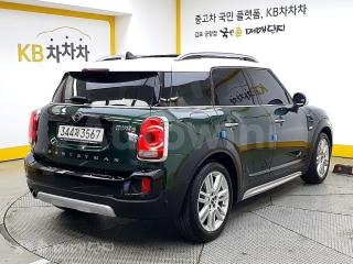 WMWYY5104K3G74595 2019 MINI COOPER COUNTRYMAN D ALL4 2.0 HIGH TRIM-2